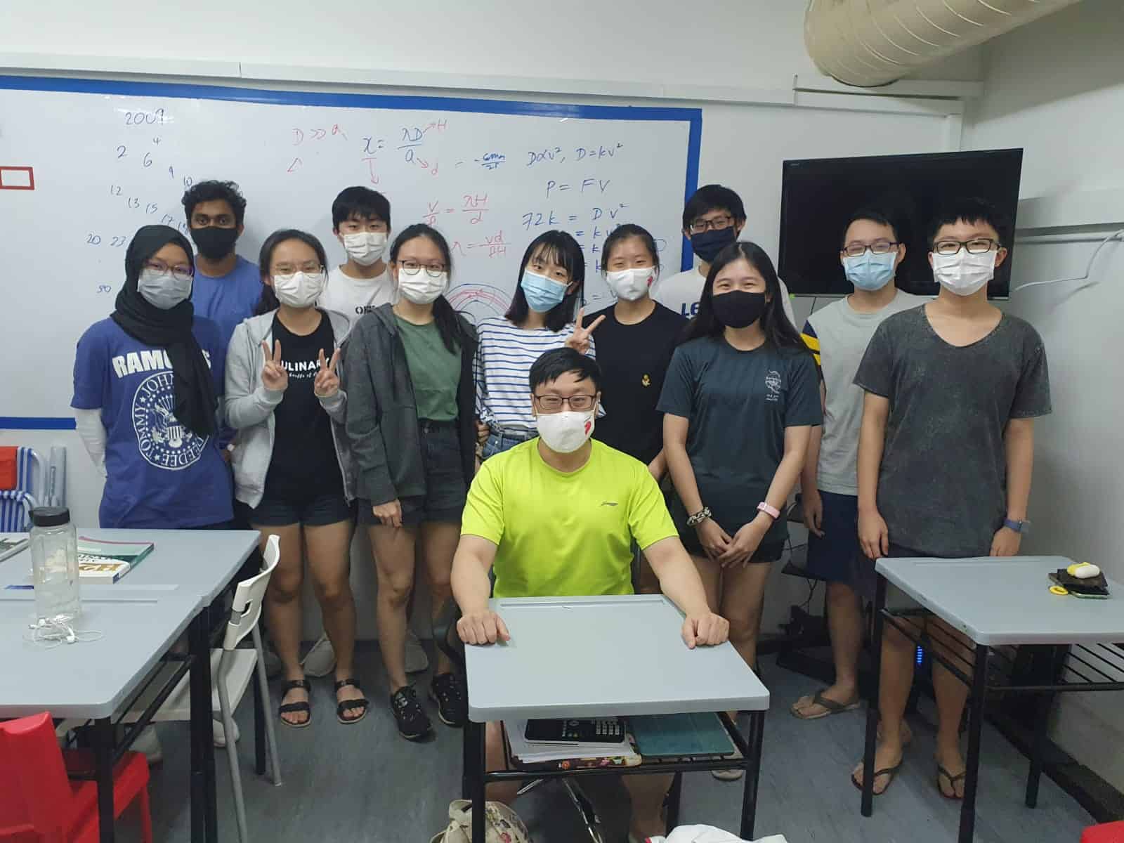 Forced to wrong size: 395x495, natural is 1600x1200!